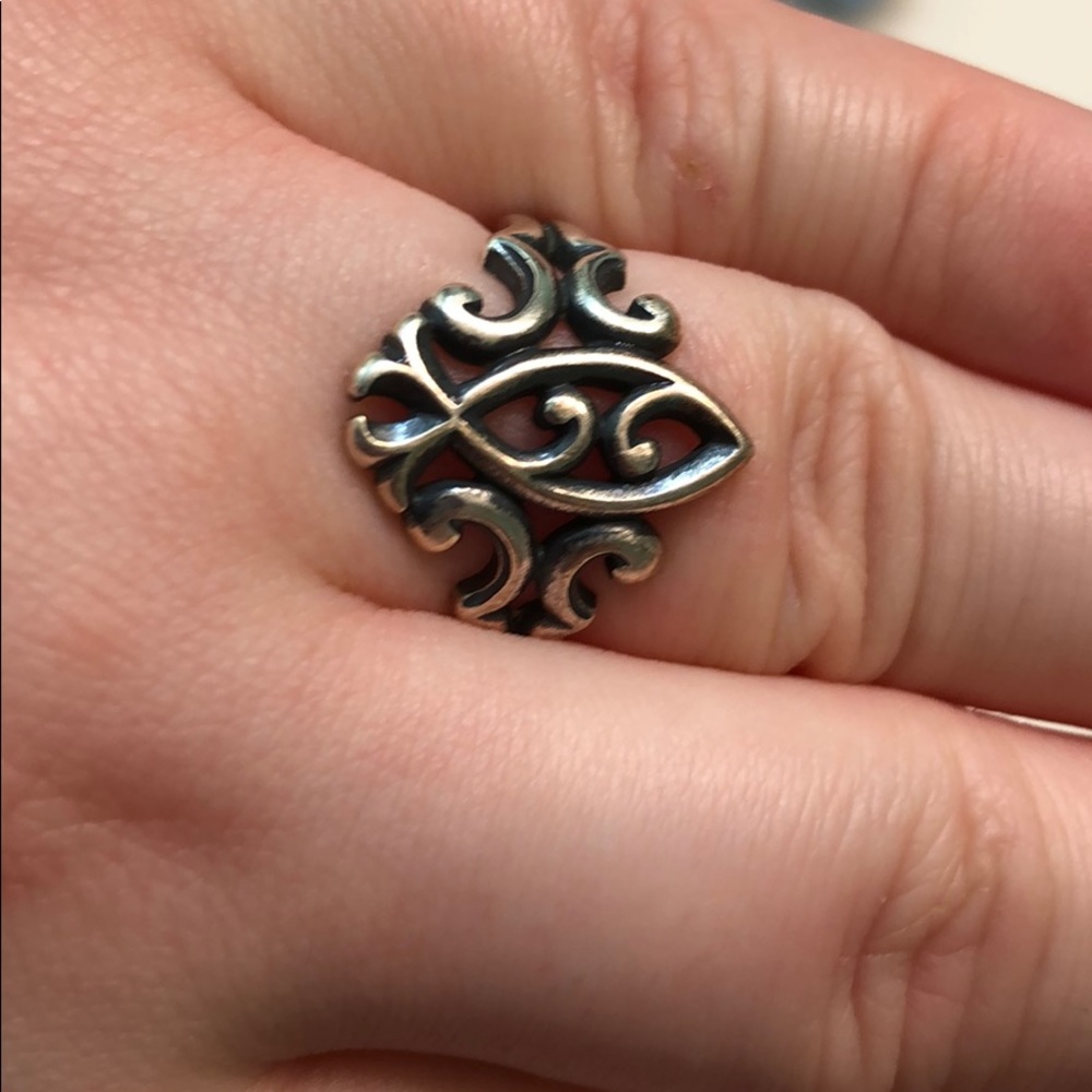 Janes Avery ichthus ring.
